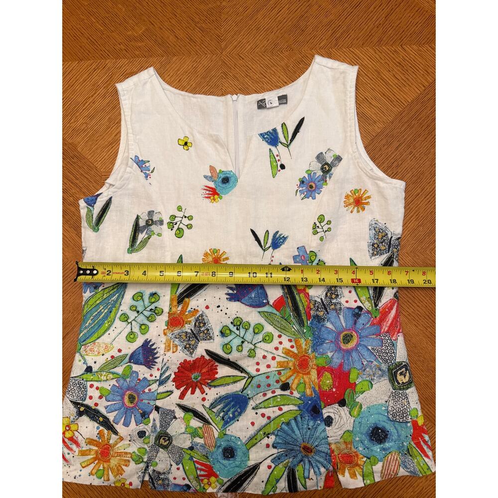 Simply Art by Dolcezza New Bouquet Coming Soon by Vigo Linen Floral Tank Medium - Picture 6 of 9